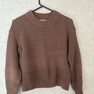 Universal Threads Relaxed Sweater